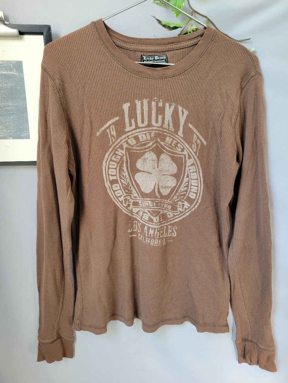 Lucky Brand Vintage Inspired Long Sleeve Graphic Thermal Crew Neck Tee Brown L